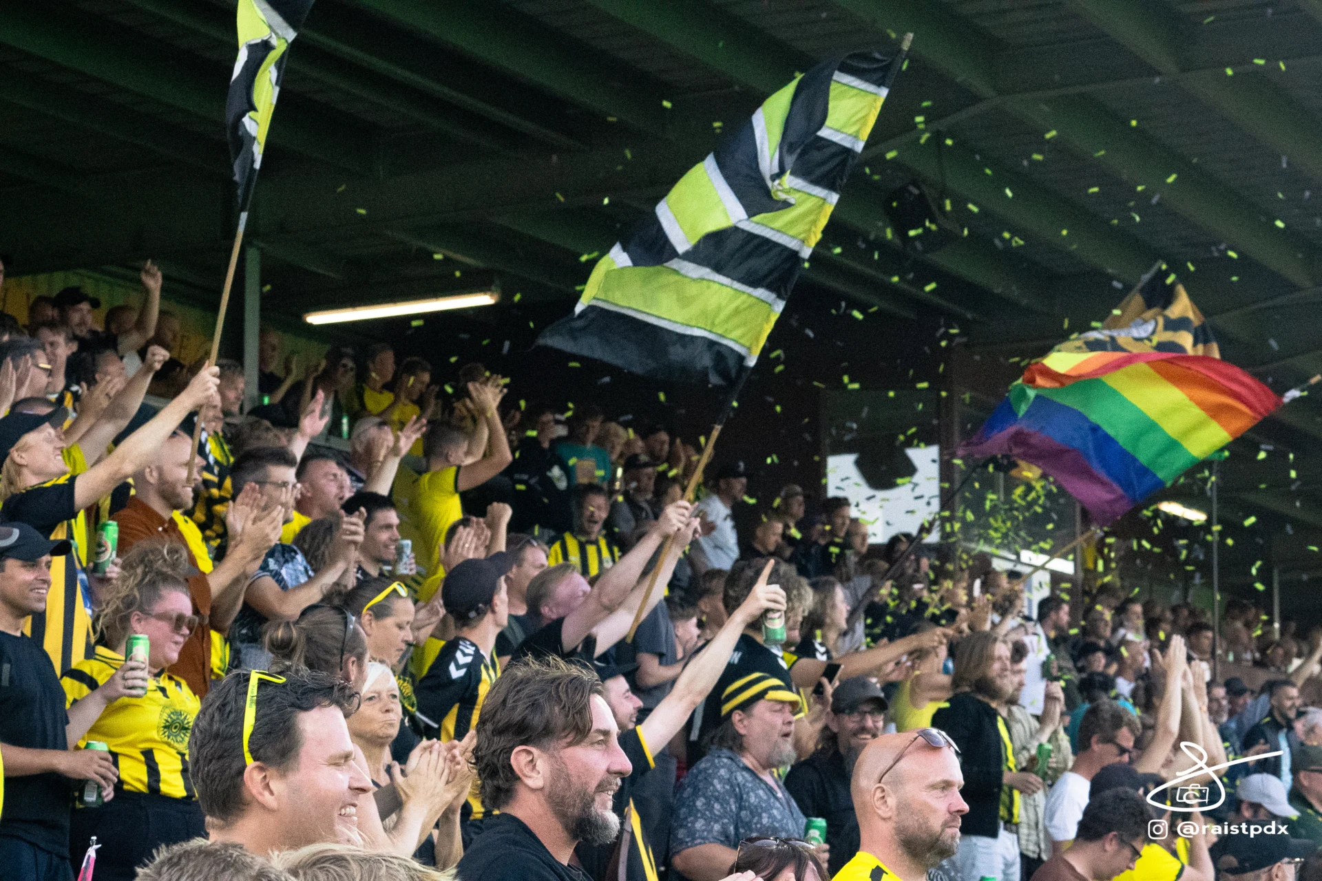 Brønshøj BK-fans. Foto: Jakob Termansen