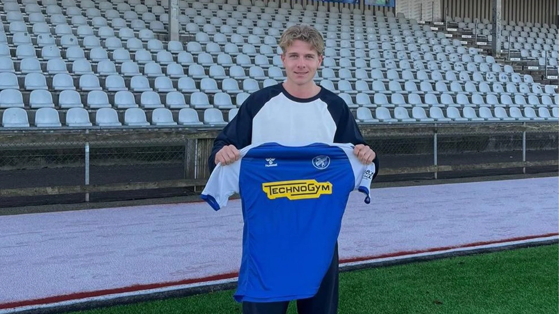 Nikolaj Larsen , Fremad amager, Foto Fremad amager